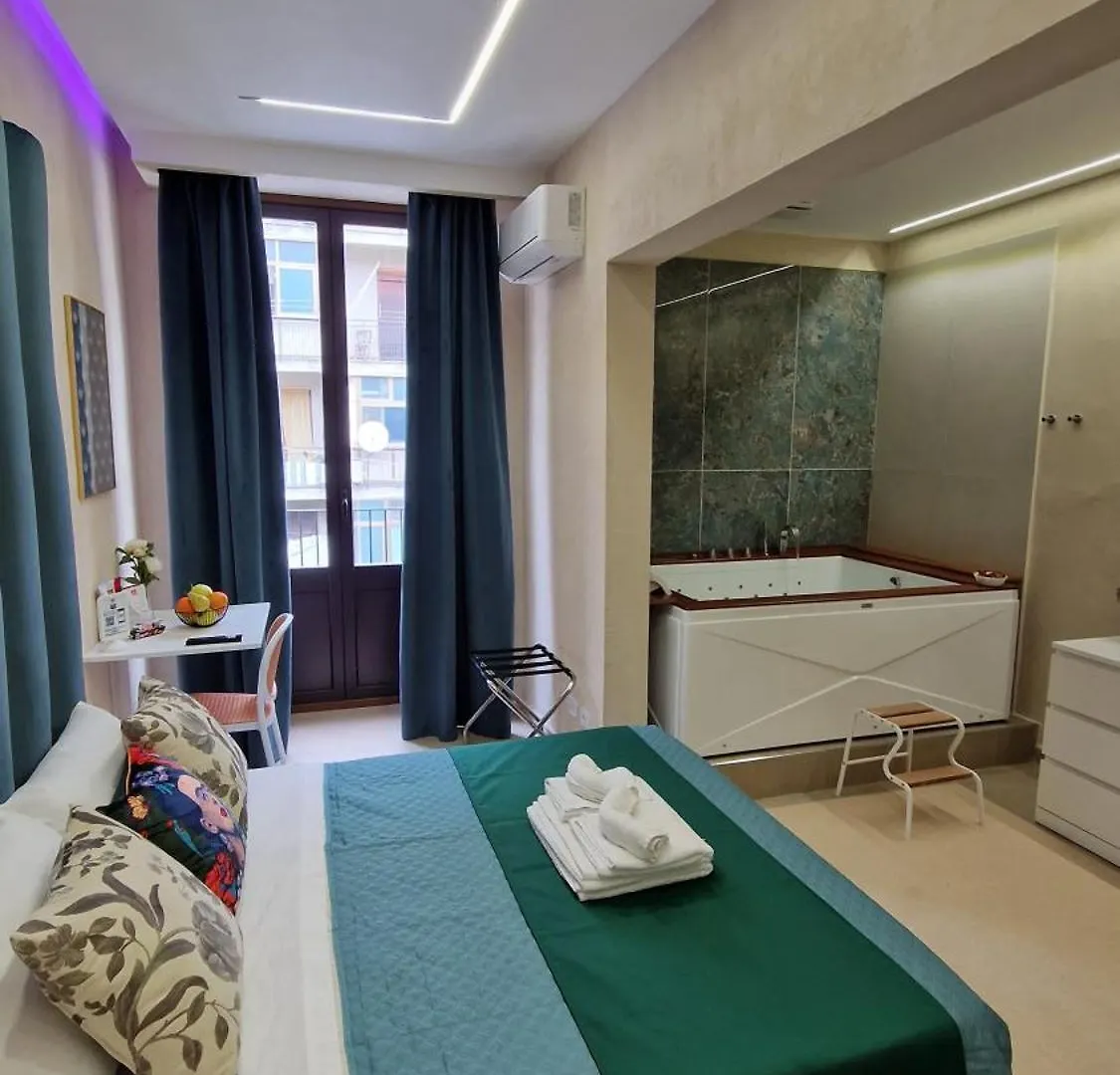 Guest house Superior Suite & Apartment Catania Italy